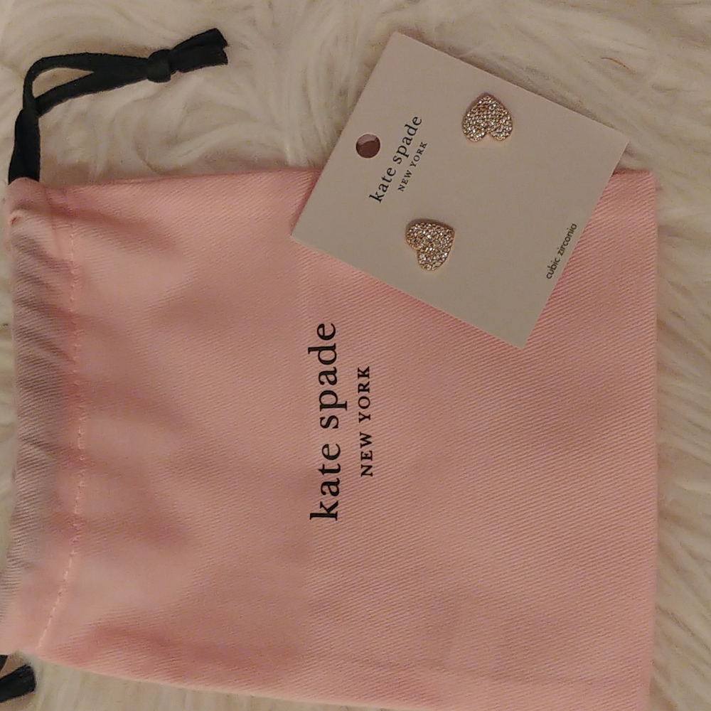 💝FIRM! NWT KATE SPADE YOURS TRULY ROSE GOLD HEART STUDDED EARRINGS WITH DUST BA